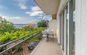 2 Bedroom Cozy Apartment In Novi Vinodolski